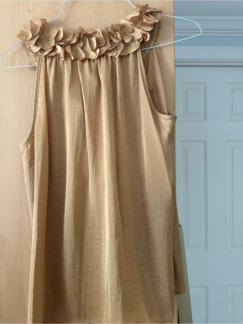 Golden Tan Sleeveless Floral Halter Tunic nwt sexy and cool whisper weight